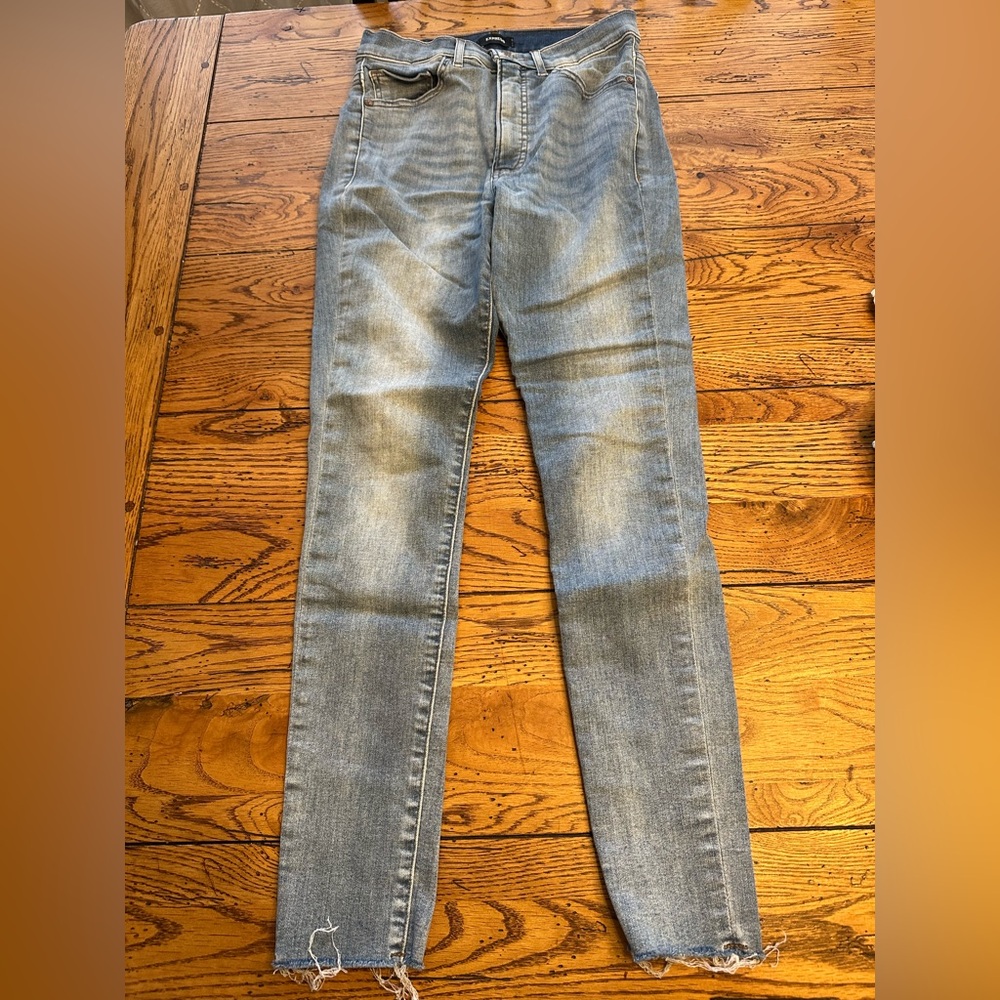 Express skinny high rise jeans sz 4